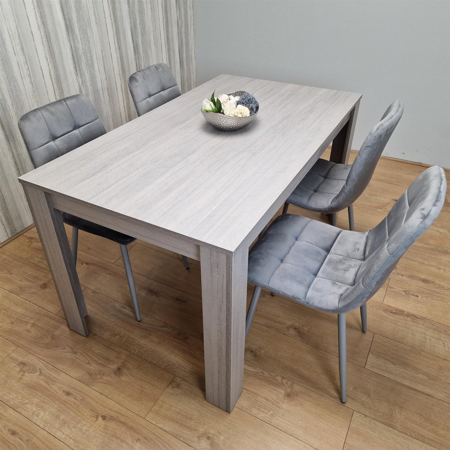 Dining Table and 4 Chairs Grey 4 Grey Velvet Chairs Wood Dining Set Furniture