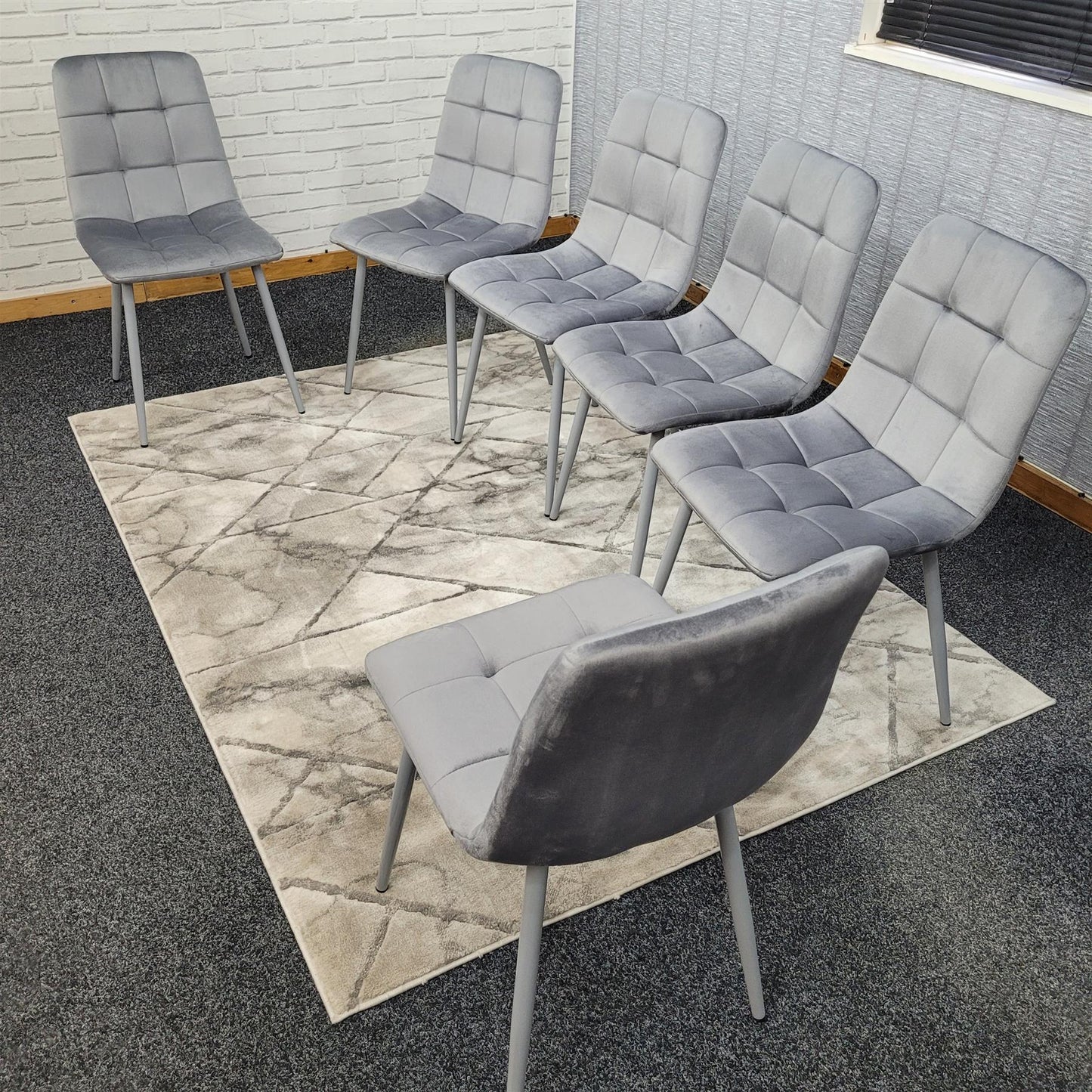 DOUBS Dining Chairs Set of 6 Grey Velvet Kitchen Chairs