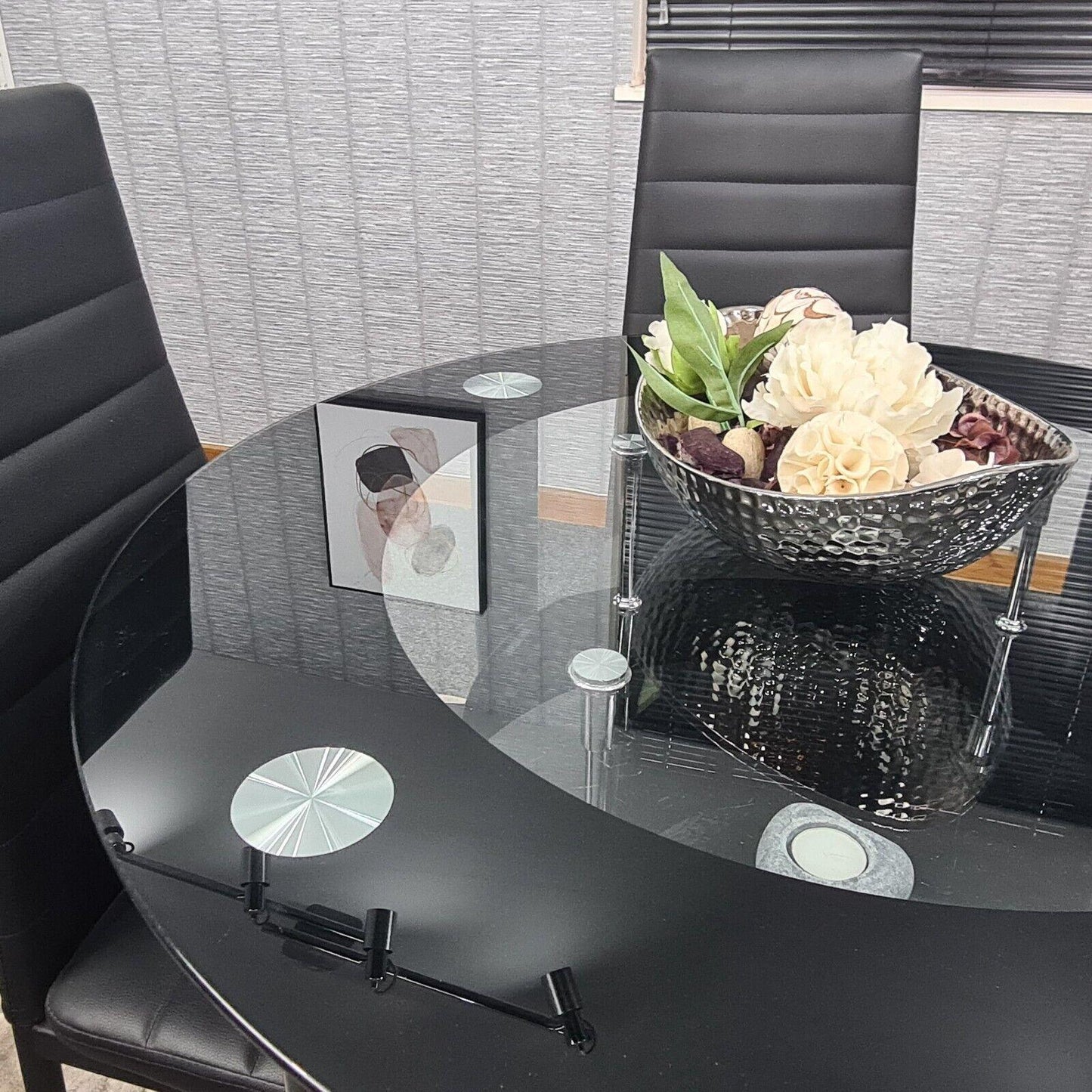 Dining Table and 4 Chairs Round Glass Black  4 Black  Leather Chairs Dining Room
