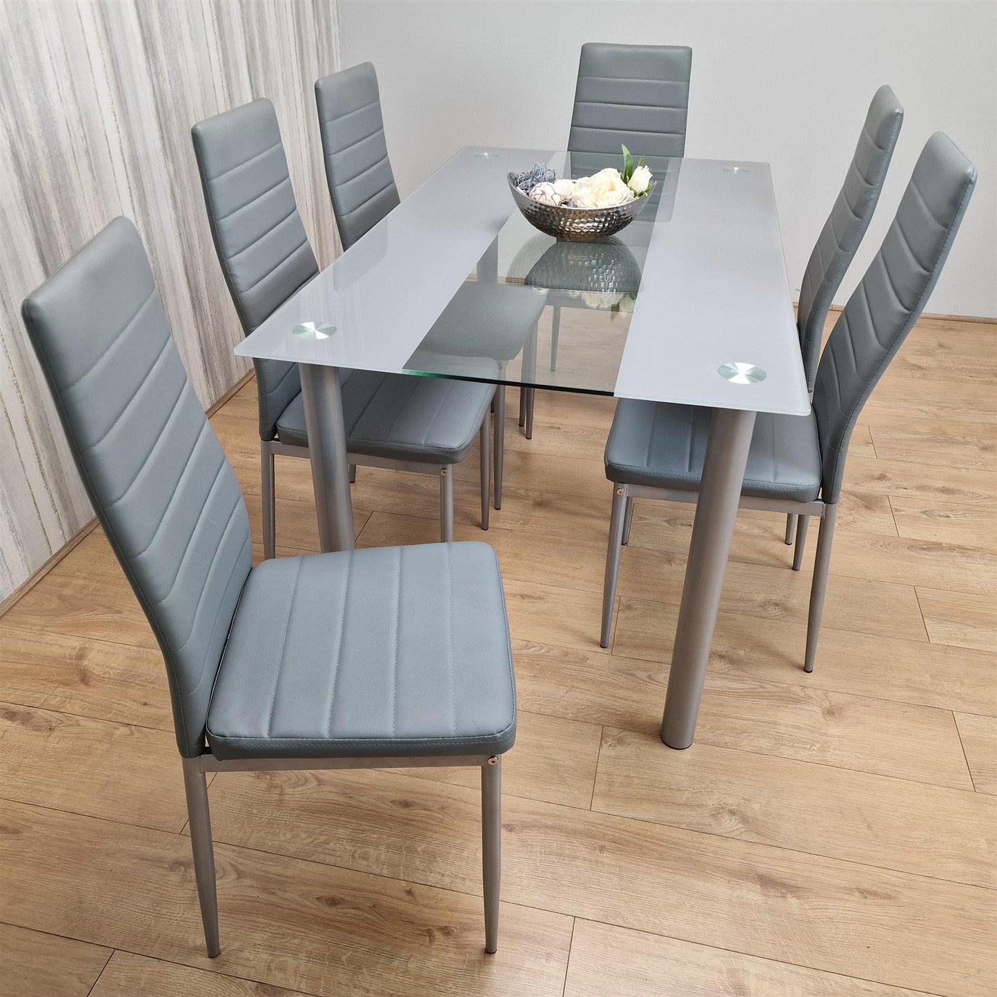 Dining Table and 6 Chairs Grey Clear Glass 6 Leather Grey Chairs Dining Room Furniture