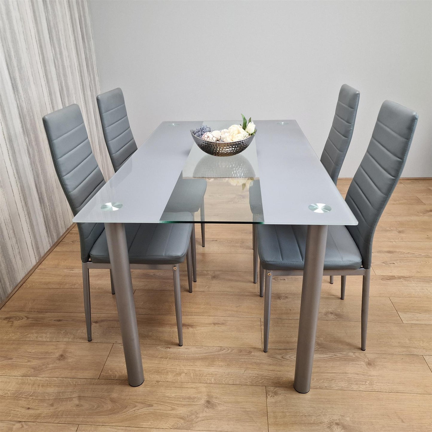 Dining Table and 4 Chairs Grey Clear Glass 4 Leather Grey Chairs Dining Room Furniture