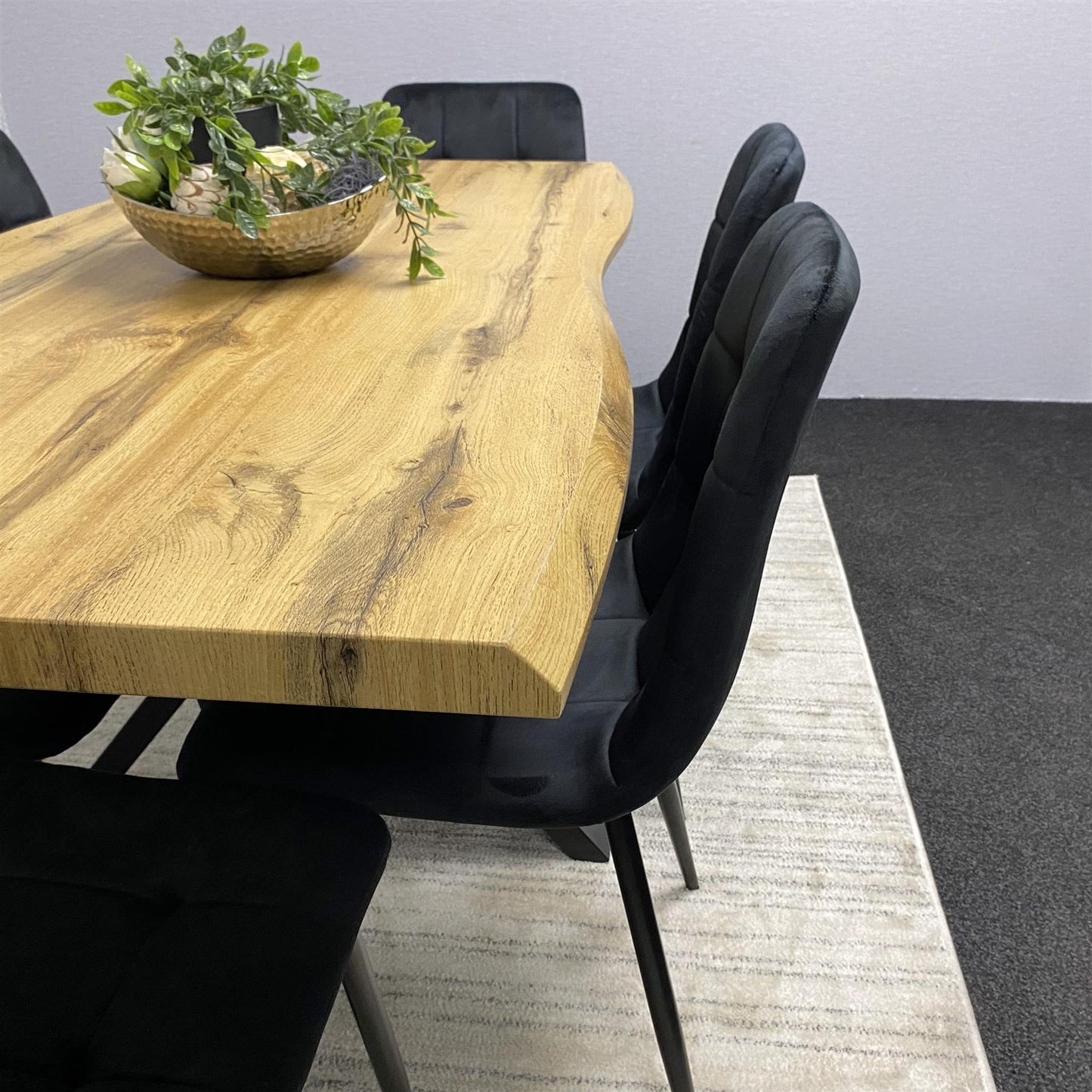 DOUBS Wooden Brown Dining Table with 6 Black Velvet Chairs, Stylish Dining Room Furniture