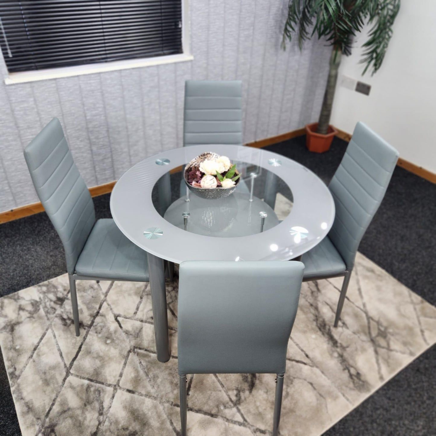 Dining Table and 4 Chairs Round Glass Grey  4 Grey  Leather Chairs Dining Room Furniture