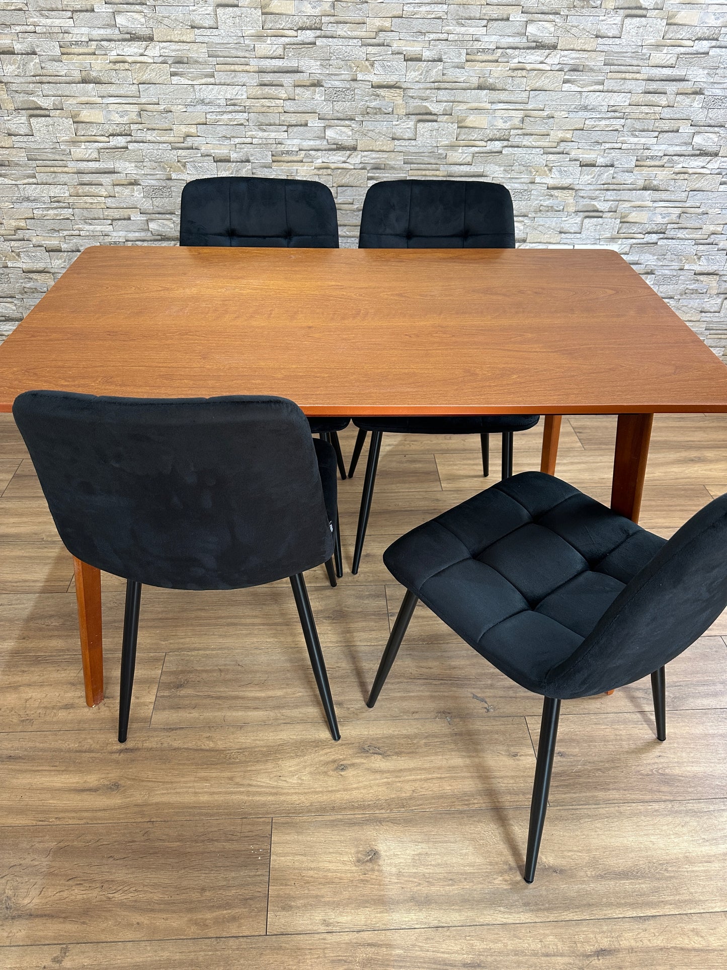 DOUBS Dining Table Set with 4 Black Velvet Chairs, Walnut Effect Table 5-Piece Set