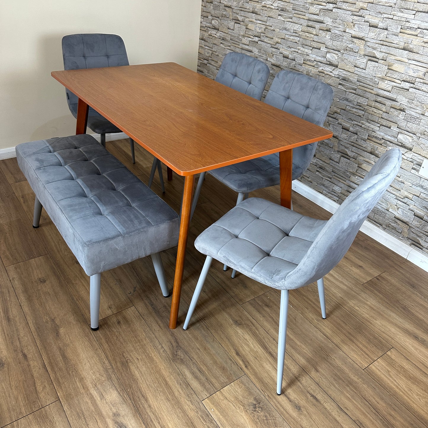DOUBS Dining Table Set with 4 Grey Velvet Chairs and Bench Walnut Effect Table 6-Piece Set