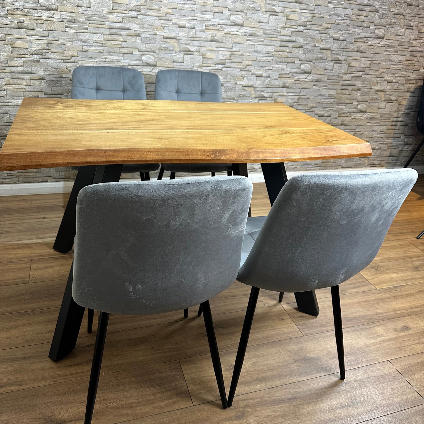 Doubs Dining Set with 4 Chairs 120cm Natural Wood Dining Table Set with 4 Grey Velvet Chairs