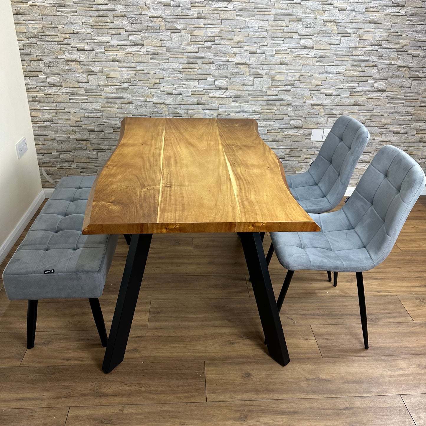 DOUBS  Dining Table with 2 Grey Velvet Chairs and 1 Bench Wooden Table Velvet seating